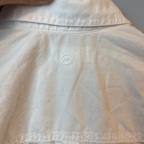Magellan White Button Up Lightweight breathable size L 100% cotton - Picture 5 of 9
